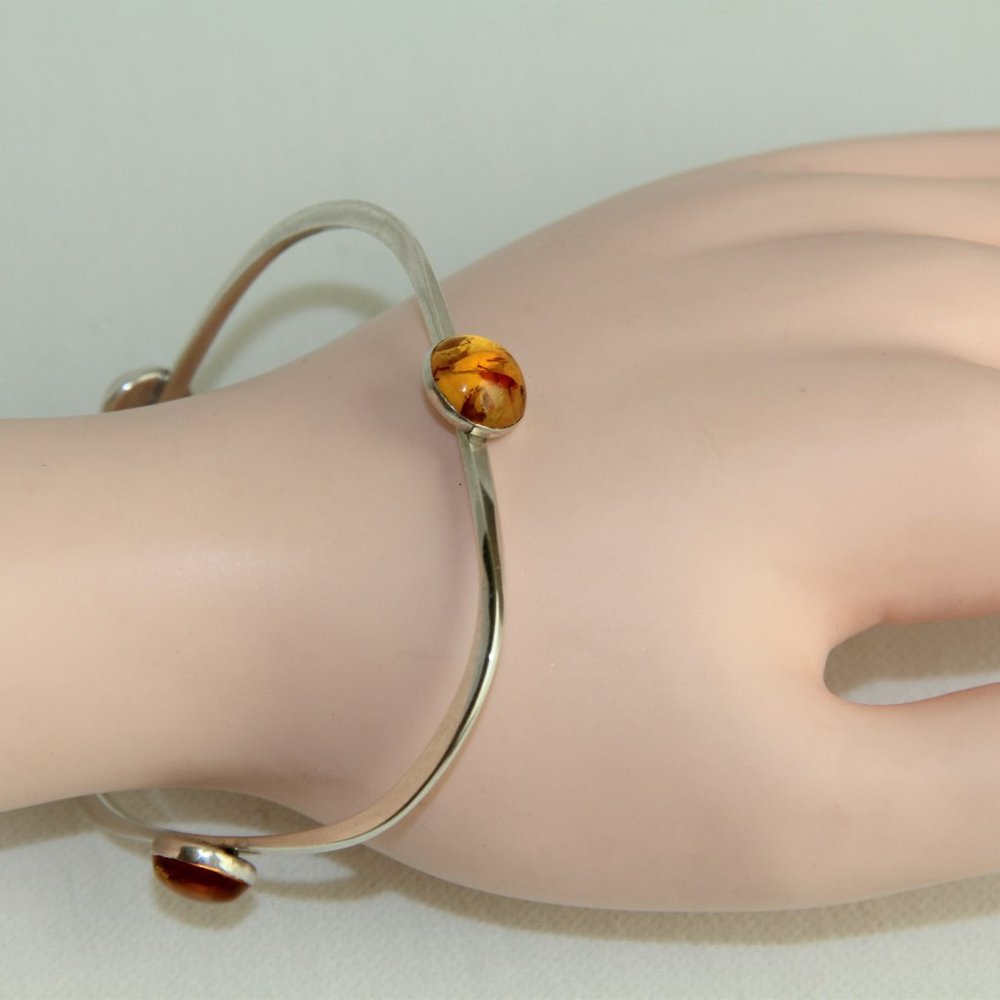 Sterling Silver Rounded Triangular Amber Cabochon - image 2